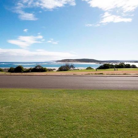 Pelican Shore Oceanfront Villa 6 Kalbarri Eksteriør bilde