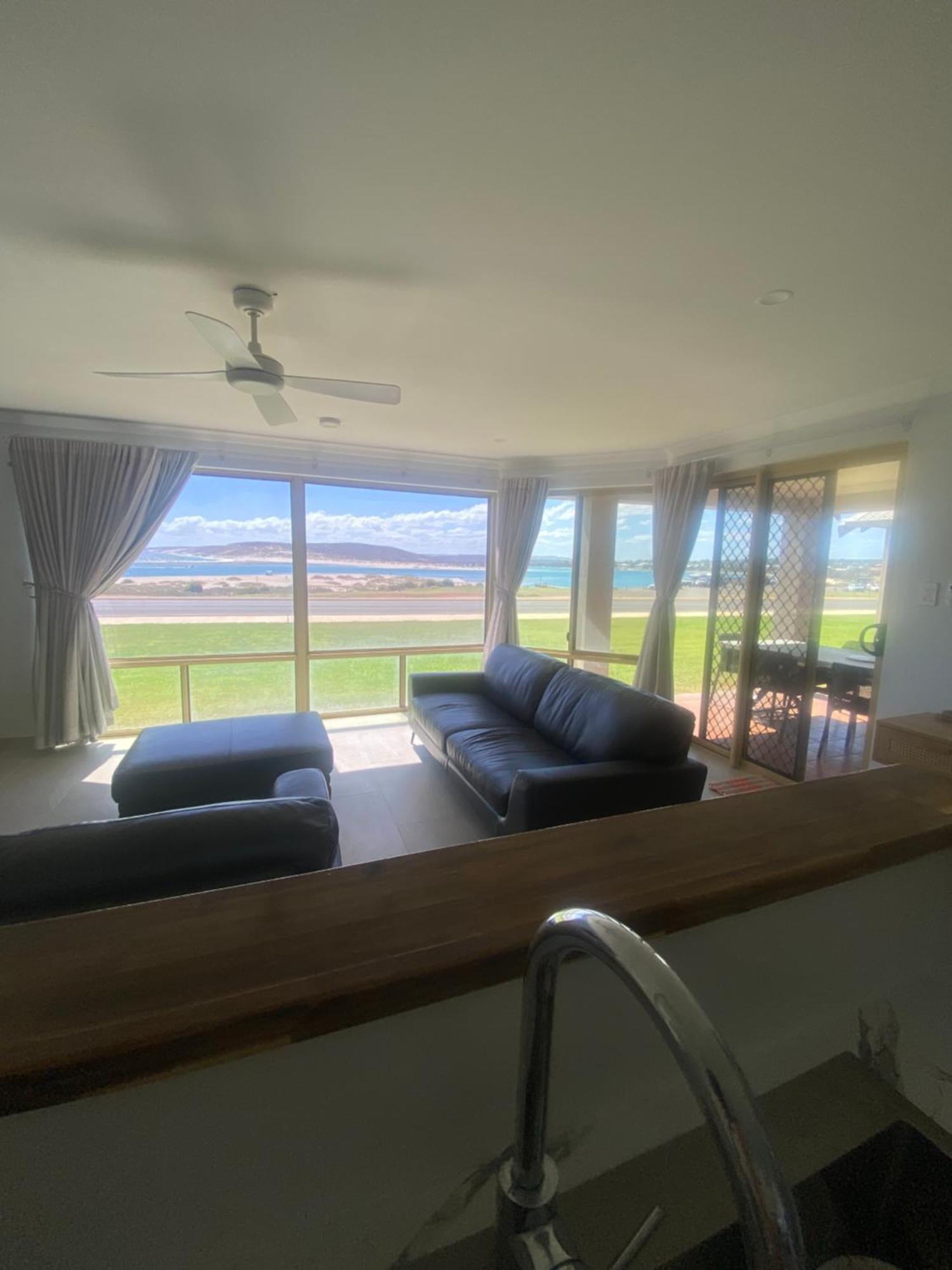Pelican Shore Oceanfront Villa 6 Kalbarri Eksteriør bilde